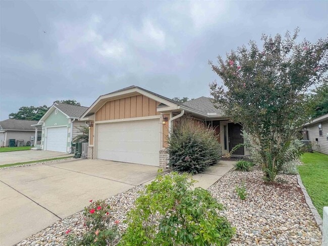 437 Evening Falls Dr in Pensacola, FL - Building Photo - Building Photo