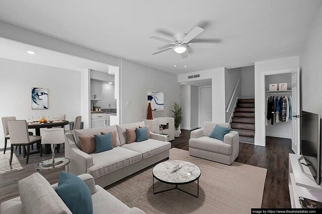 10028 Royal Ln, Unit G10611