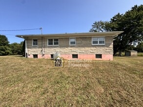 1309 Old State Rd in Brandenburg, KY - Building Photo - Building Photo