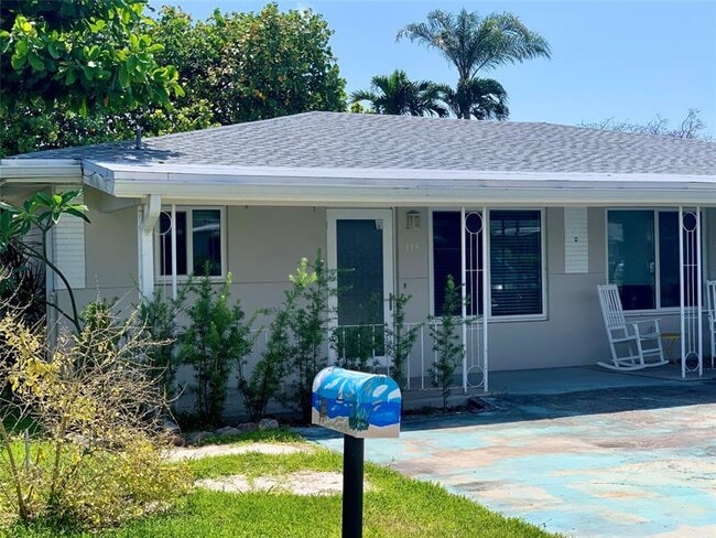 117-117 SE 2nd Ave in Dania Beach, FL - Building Photo - Building Photo