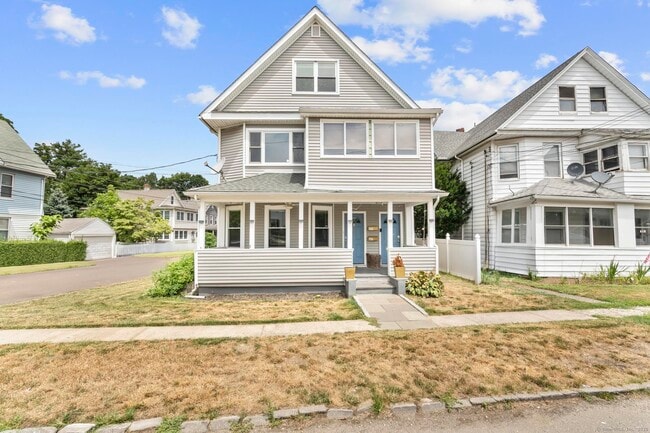 property at 770 Stratford Ave