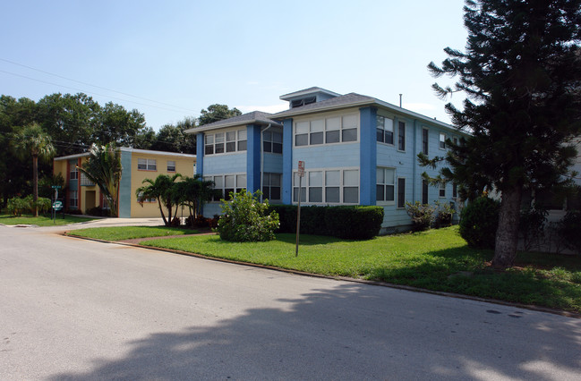 1725 5th St N in St. Petersburg, FL - Building Photo - Building Photo