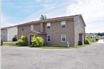 399 Stratford Way in Holland, MI - Building Photo - Building Photo