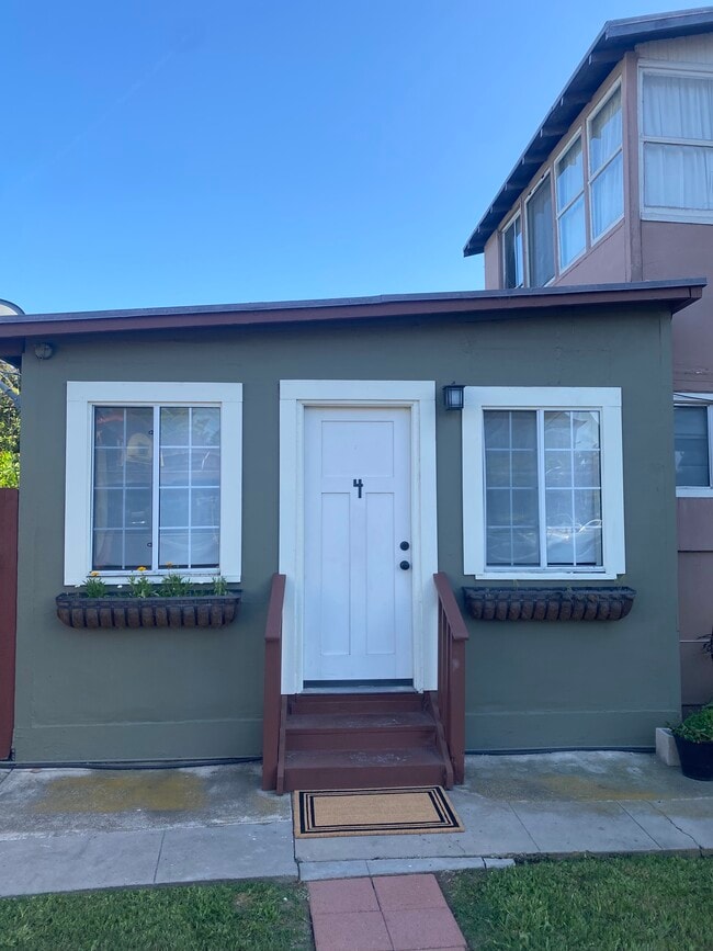 2103 Island Ave, Unit #4, Unit #4