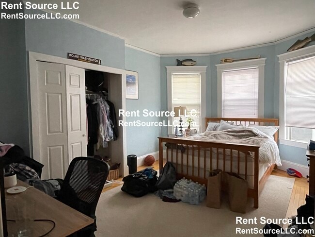 32 Chatham St, Unit 4 in Cambridge, MA - Foto de edificio - Building Photo