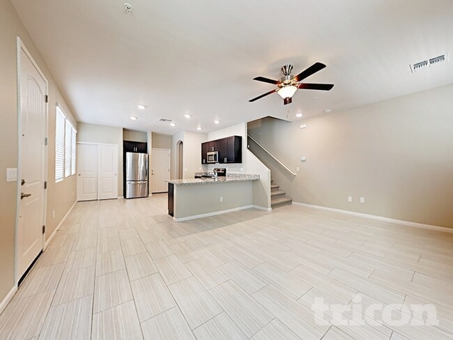 12551 W Hummingbird Terrace in Peoria, AZ - Building Photo - Building Photo