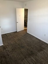 2121 9th Ave S-Unit -#2 in Fargo, ND - Building Photo - Building Photo