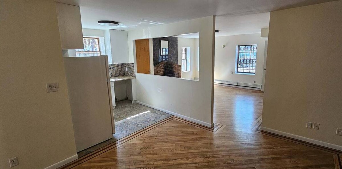 32 Greene Ave in Brooklyn, NY - Building Photo