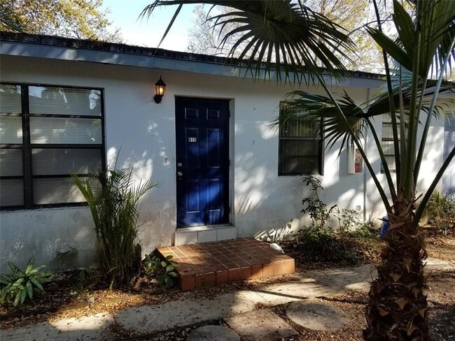 property at 813 W Las Olas Blvd