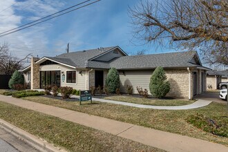 Rock Springs Duplexes in Round Rock, TX - Foto de edificio - Building Photo