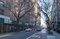 Carnegie Hill in New York, NY - Foto de edificio - Building Photo