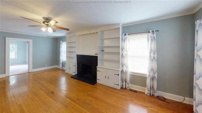 224 Green Oak Dr in Huntington, WV - Foto de edificio - Building Photo