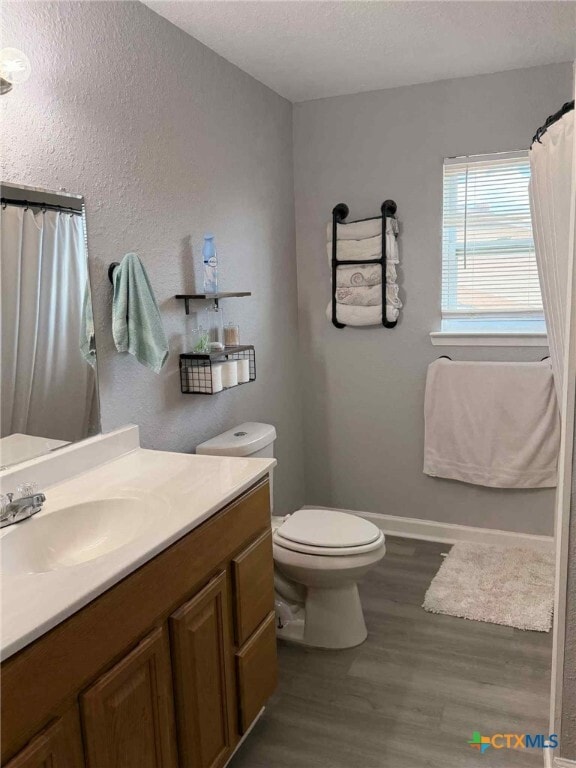 property at 7255 Woodlake Cir