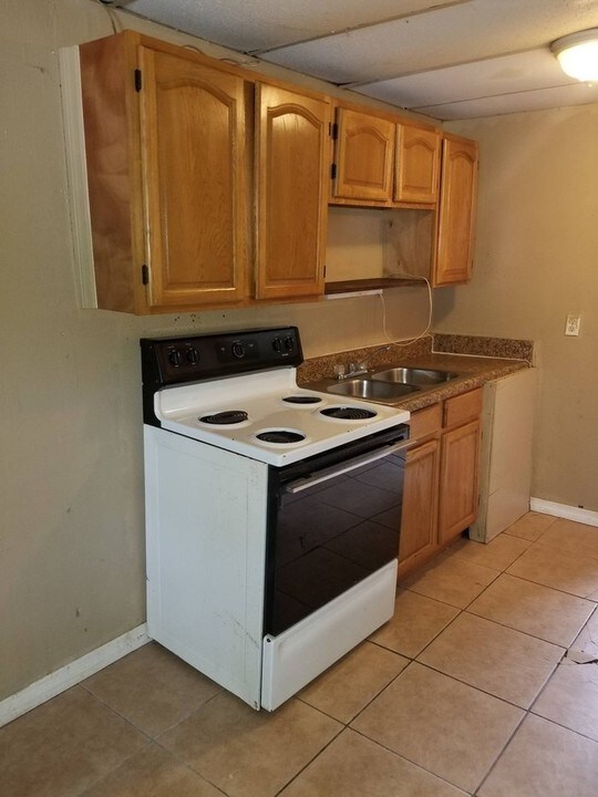 2146 Inwood Terrace-Unit -8 in Jacksonville, FL - Building Photo