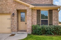 1032 Myrna Bend in Leander, TX - Foto de edificio - Building Photo