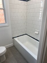 3914 9th St NE in Washington, DC - Foto de edificio - Building Photo