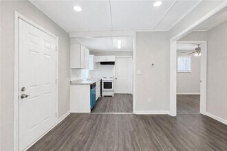 2146 Brookview Dr NE in Conyers, GA - Building Photo - Building Photo