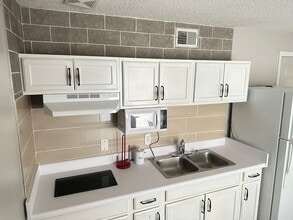 301 Alegriano Ct, Unit alegriano 1 in Kissimmee, FL - Building Photo - Building Photo