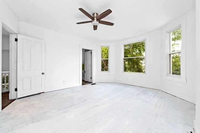 property at 1753 Williams Ave