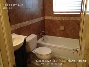 1413 City Ave in Moore, OK - Building Photo - Building Photo