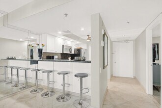 2687 N Ocean Blvd in Boca Raton, FL - Building Photo - Building Photo