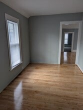 300 Straight Ave NW in Grand Rapids, MI - Building Photo - Building Photo