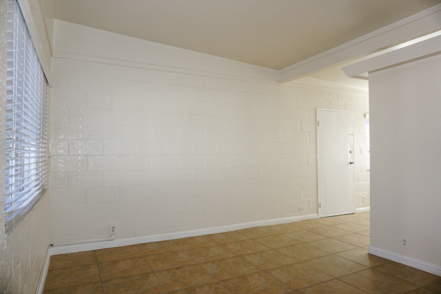 2409 Maroney Ave in Las Vegas, NV - Building Photo - Interior Photo