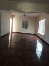 3115 Clay Ave in San Diego, CA - Building Photo - Building Photo