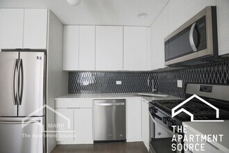 6331 N Magnolia Ave in Chicago, IL - Building Photo - Building Photo