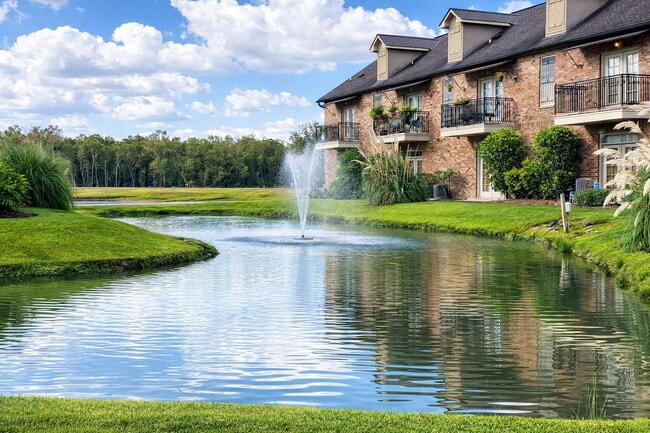 property at 888 S Kenilworth Pkwy