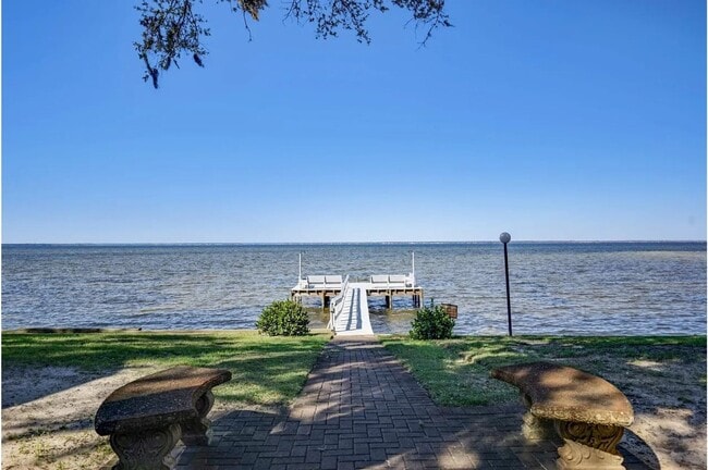 3871 Indian Trail in Destin, FL - Building Photo - Building Photo