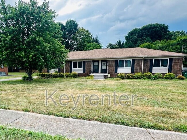 property at 11629 S Williamsburg Dr