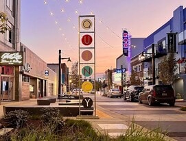 Quincy Square Apartments in Bremerton, WA - Building Photo