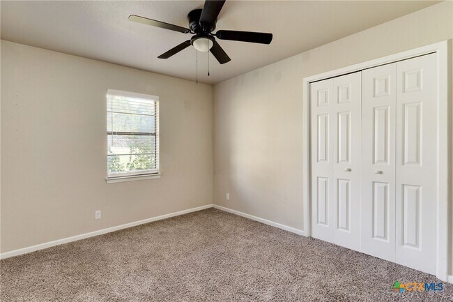 3008 Belmont Dr