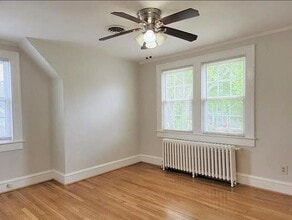 69 Greenbriar Ave in Hampton, VA - Building Photo - Building Photo