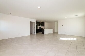 10952 SW 23rd Pl in Yukon, OK - Building Photo - Building Photo