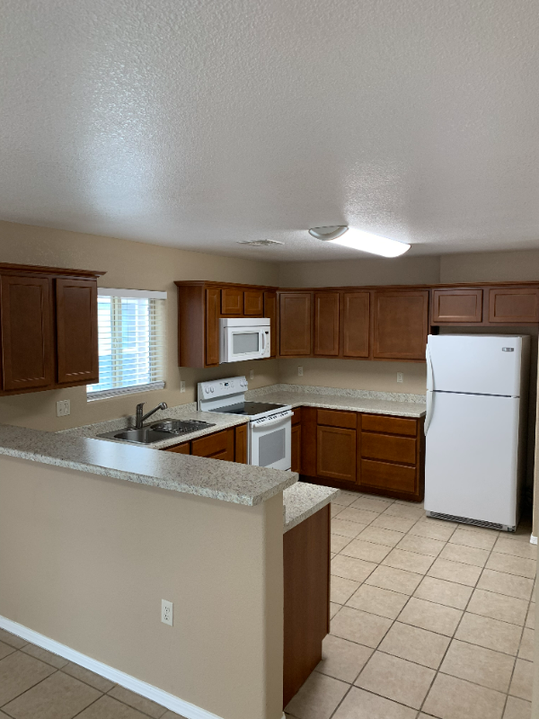 6345 Reynolds Dr-Unit -B-5 in Las Cruces, NM - Building Photo - Building Photo