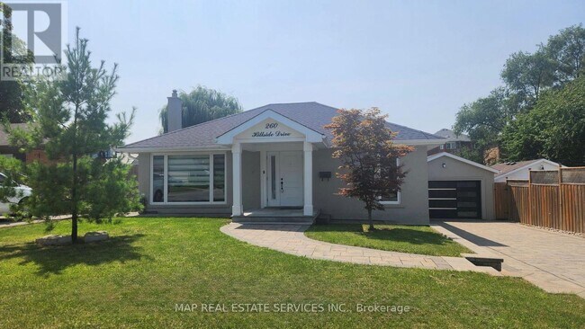 260 Hillside Dr in Mississauga, ON - Building Photo - Building Photo