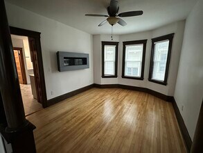25 Dustin St in Worcester, MA - Building Photo - Building Photo