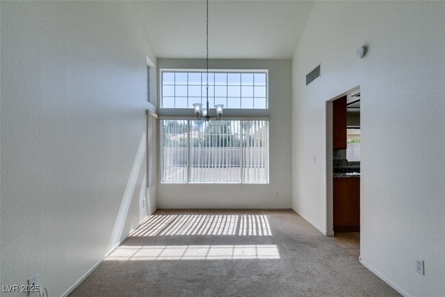 property at 2411 Courtland Ave