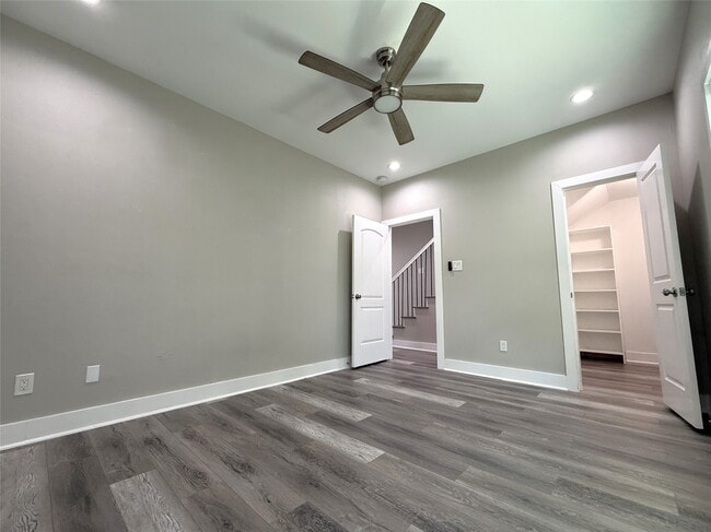 property at 2123 Bidwell Dr