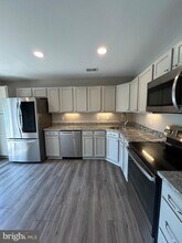 606 Gunpowder Ct in Collegeville, PA - Building Photo - Building Photo