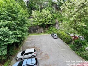 21 Saint Peter St, Unit 1R in Boston, MA - Building Photo - Building Photo