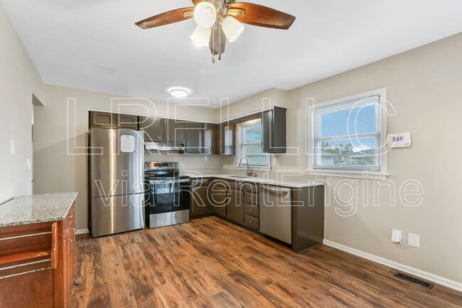 2710 Oregon Ave in Louisville, KY - Building Photo - Building Photo