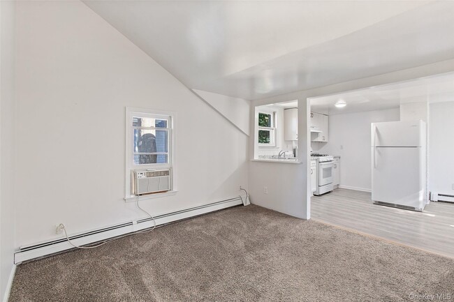 36 Anderson Rd in Katonah, NY - Building Photo - Building Photo