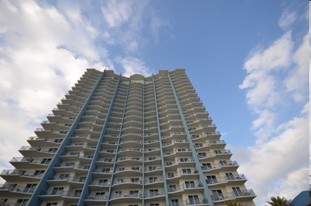 Sterling Breeze Apartments