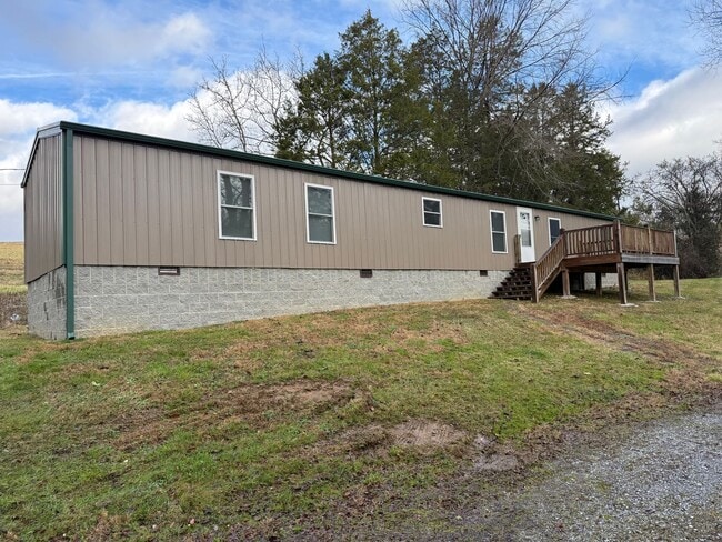 property at 4470 Old Baileyton Rd