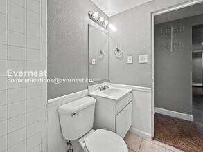 2295 E Asbury Ave in Denver, CO - Building Photo - Building Photo