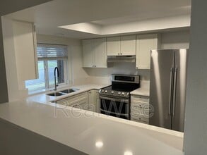 4292 Meadowbrook Ct NE in Keizer, OR - Building Photo - Building Photo