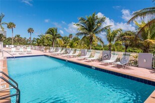 9341 Collins Ave, Unit 303 in Surfside, FL - Building Photo